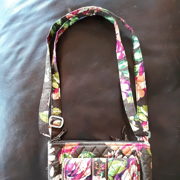 Vera Bradley purse. "English Rose Lizzy" pattern. - Picture 6 of 7
